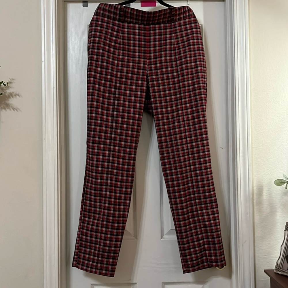 Laura byrnes 2x red gingham trousers